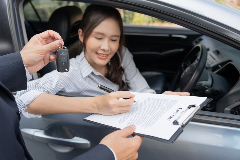 Apa Saja Syarat Sewa Mobil Lepas Kunci?